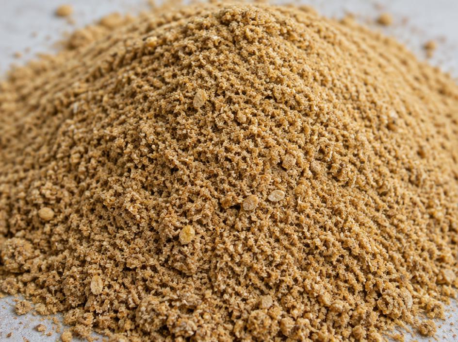 Light brown granular rice DDGS